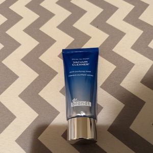 Dr. Brandt Pores No More Vaccum Cleaner Face mask